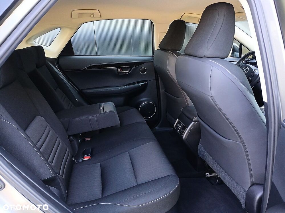 Lexus NX 300 Optimum AWD - 28