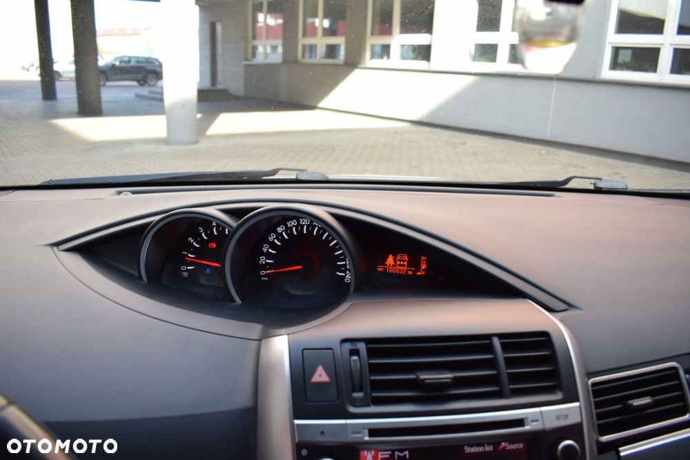 Toyota Verso 2.0 D-4D 5-Sitzer Executive - 6