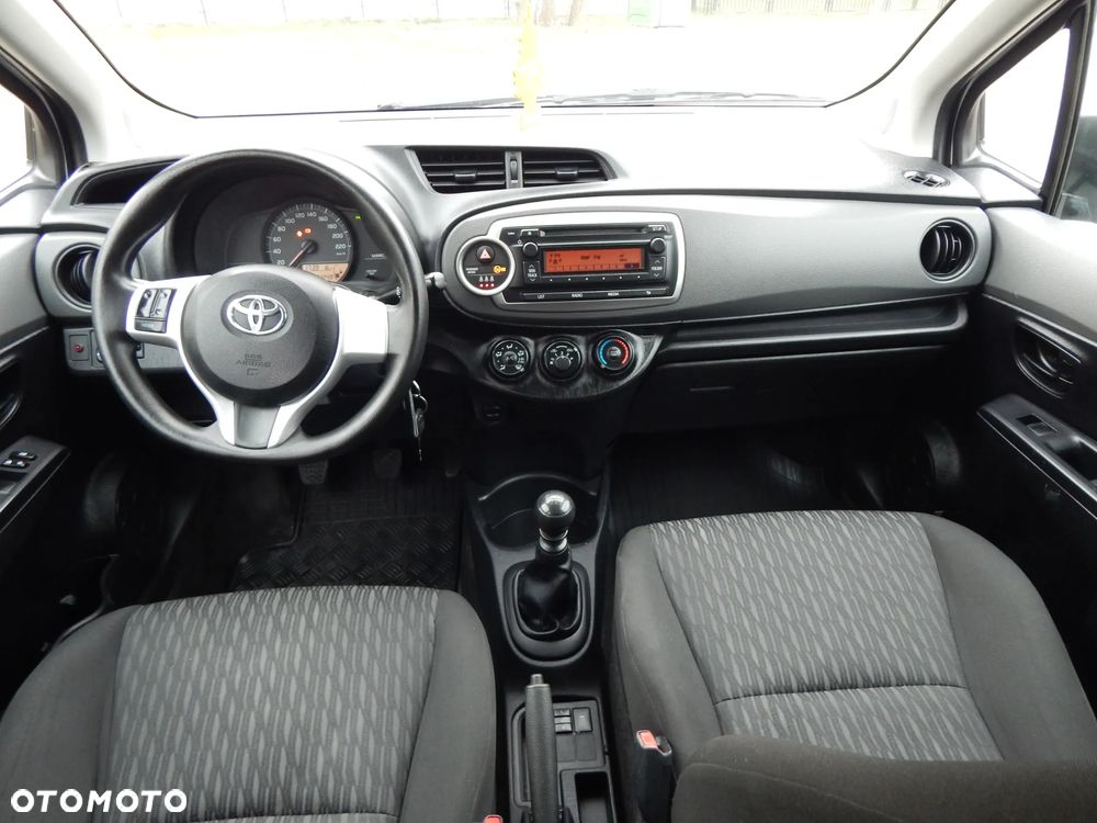 Toyota Yaris 1.33 VVT-i Comfort - 18