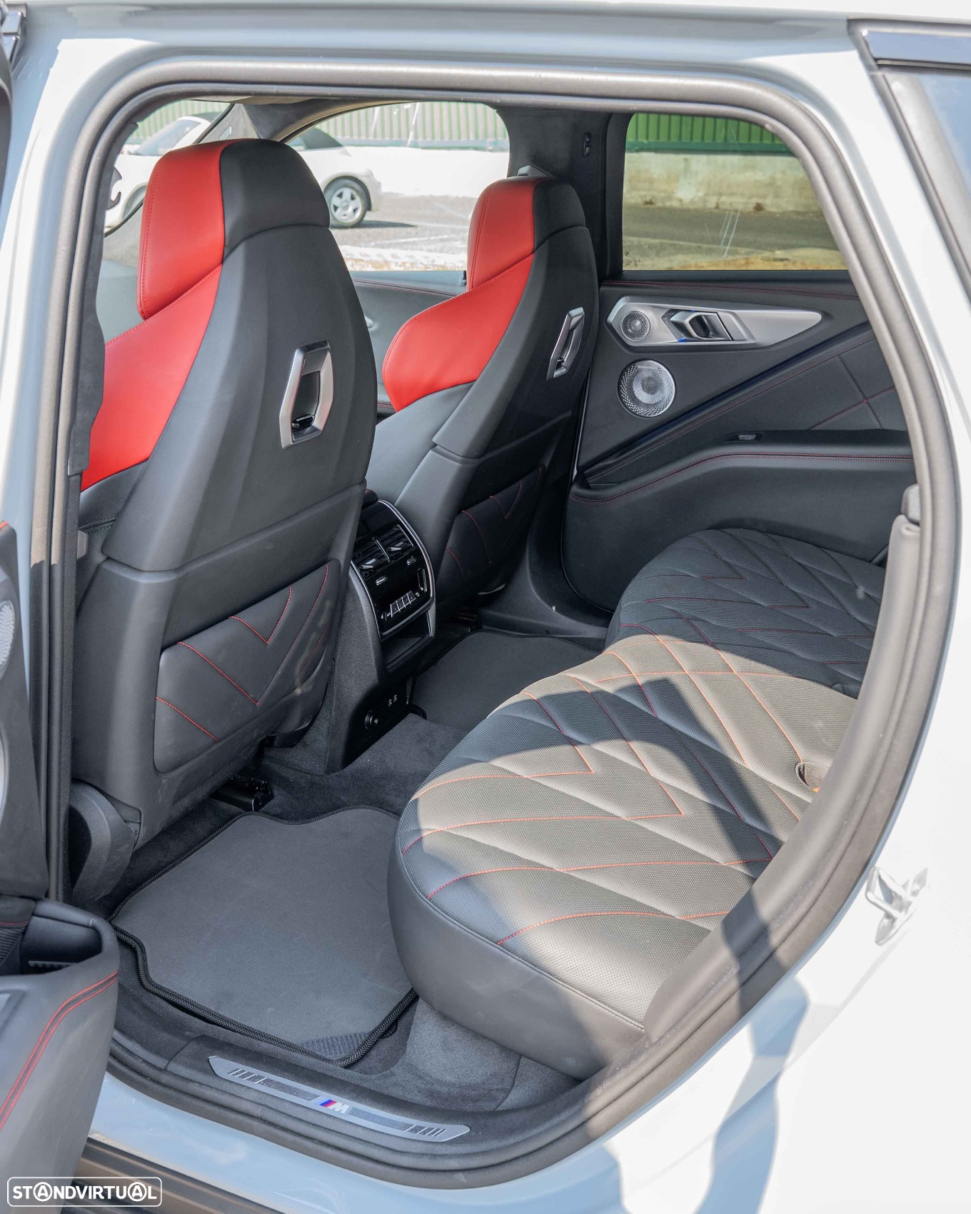 BMW XM Label Red - 26