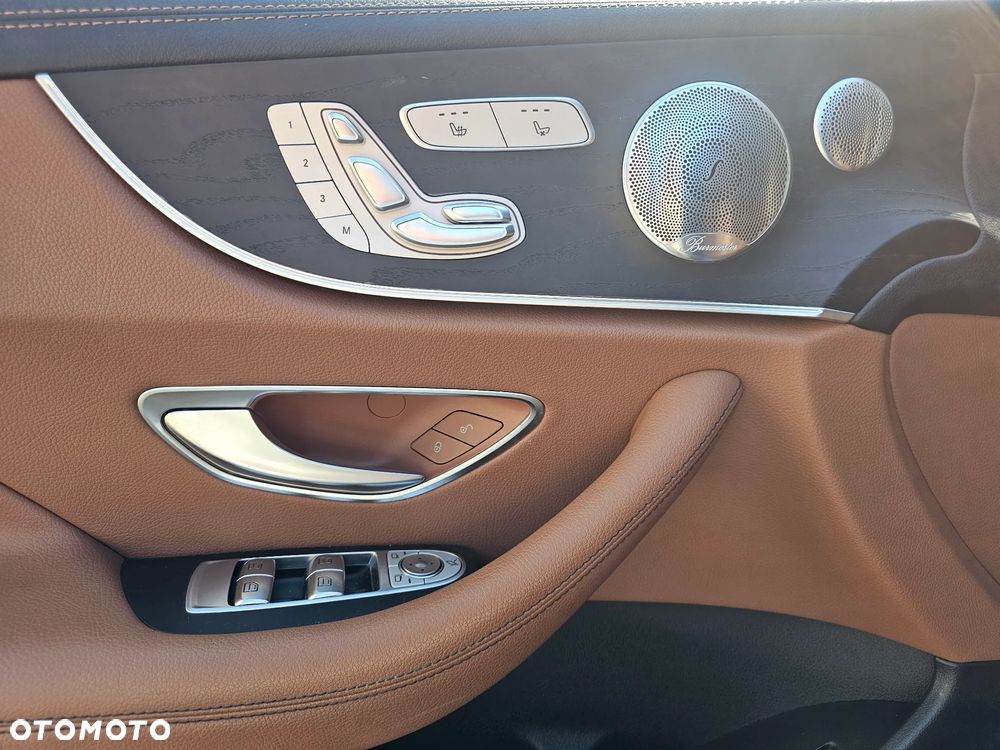 Mercedes-Benz Klasa E - 15