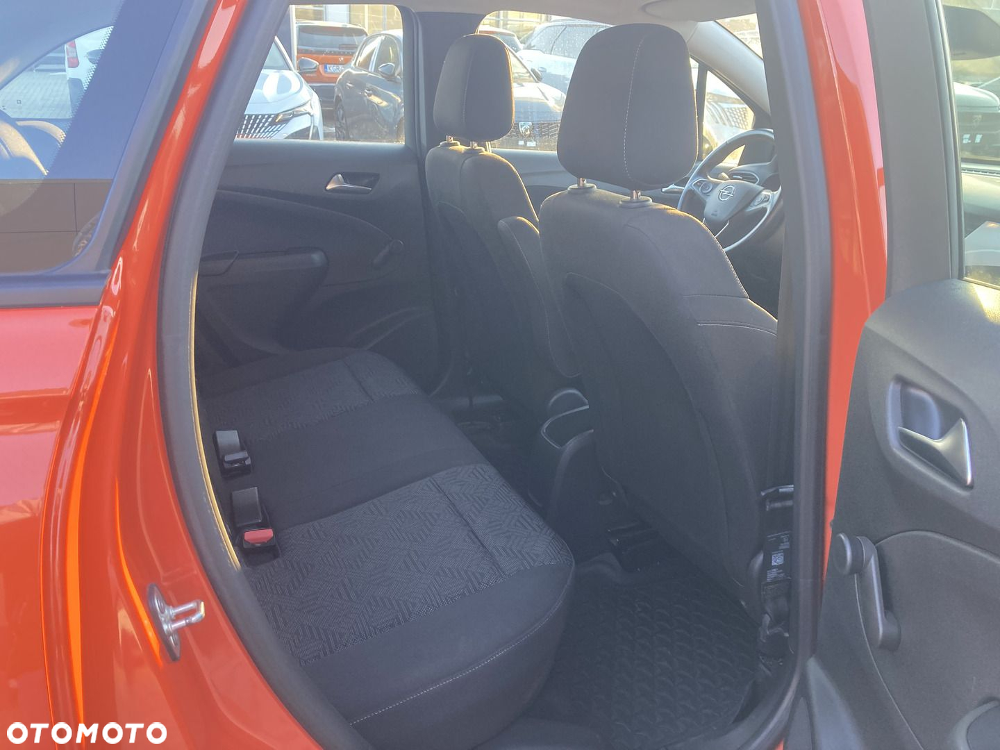 Opel Crossland X 1.2 Essentia - 25