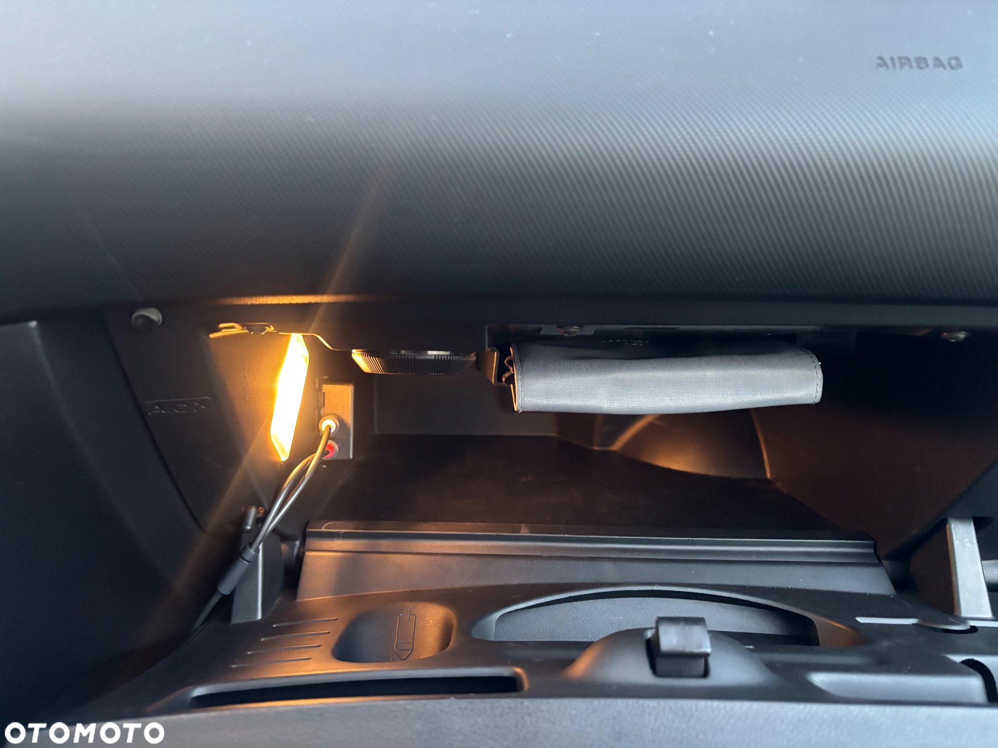 Peugeot 308 HDi FAP 150 Allure - 37