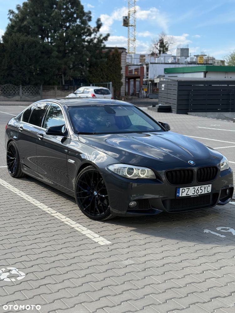 BMW Seria 5 525d xDrive - 1