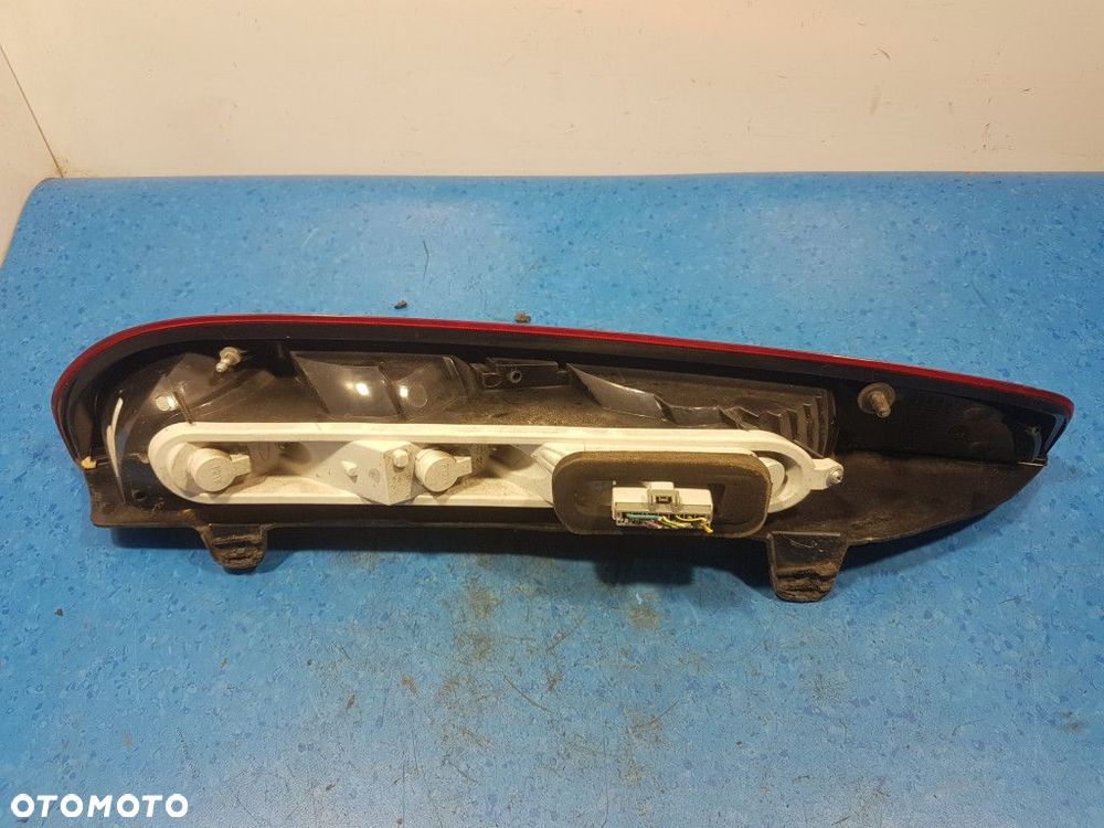 FORD FOCUS MK2 LAMPA TYŁ PRAWA ZEWNĘTRZNA 8M5113404C - 6