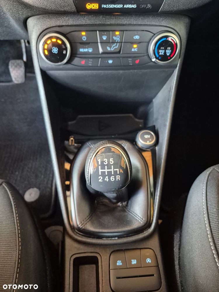 Ford Fiesta 1.0 EcoBoost S&S COOL&CONNECT - 13