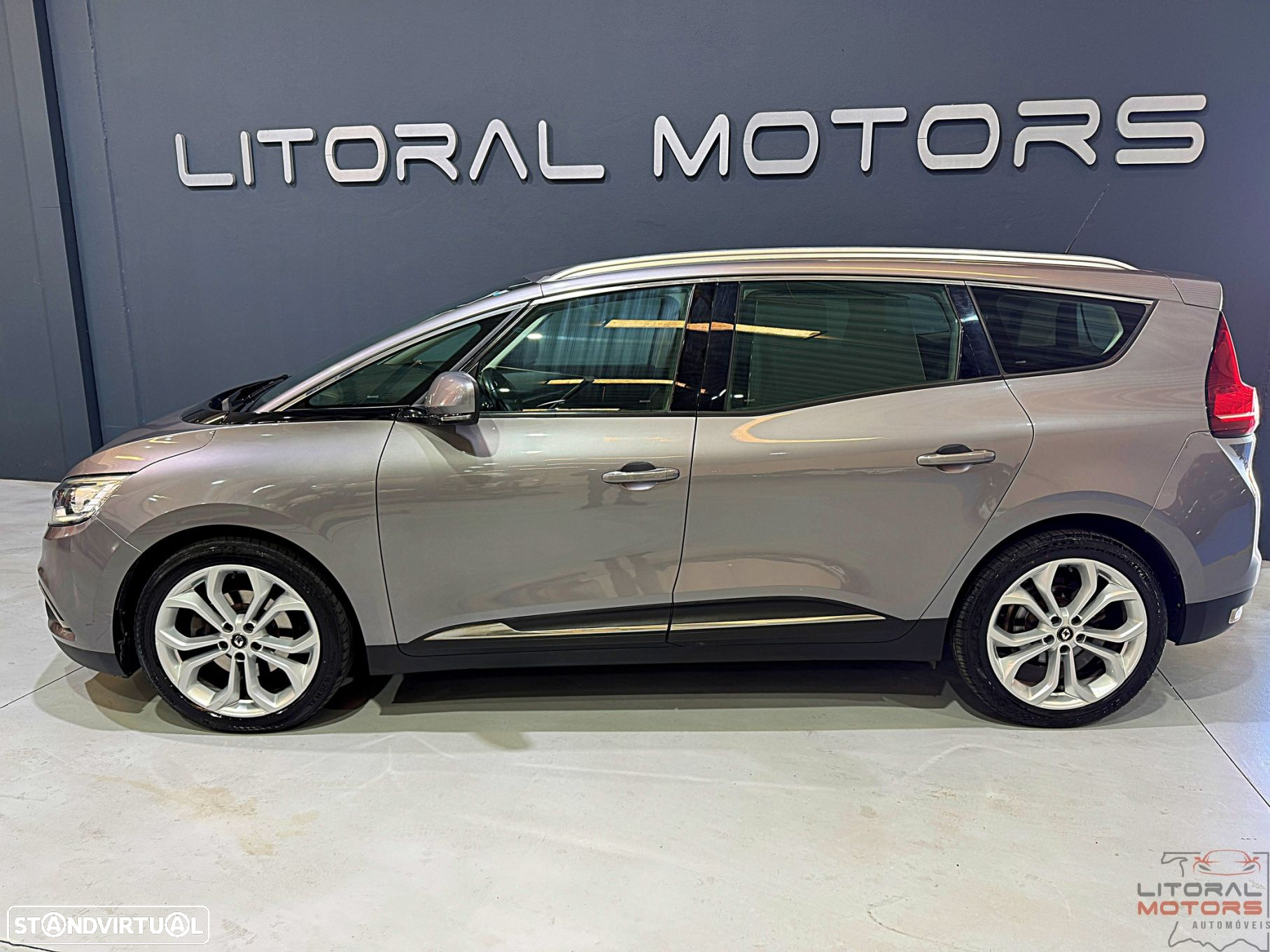 Renault Grand Scénic 1.5 dCi Luxe EDC SS - 6