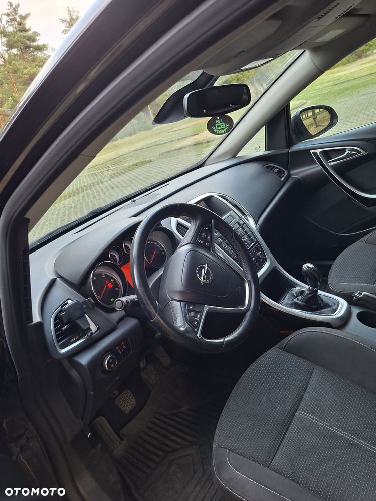 Opel Astra 1.7 CDTI - 13