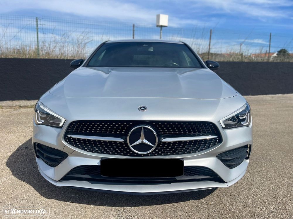 Mercedes-Benz CLA 180 AMG Line - 4