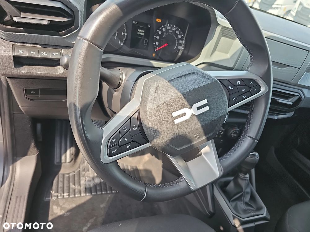 Dacia Duster 1.0 TCe Essential - 17