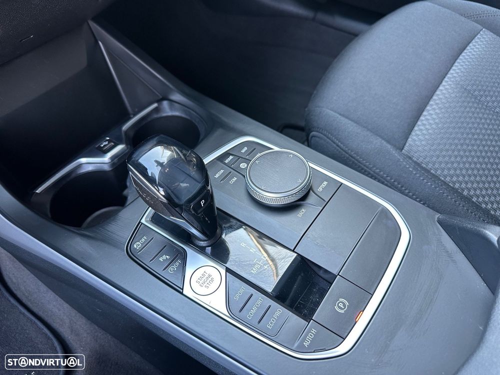 BMW 116 d Corporate Edition Auto - 14