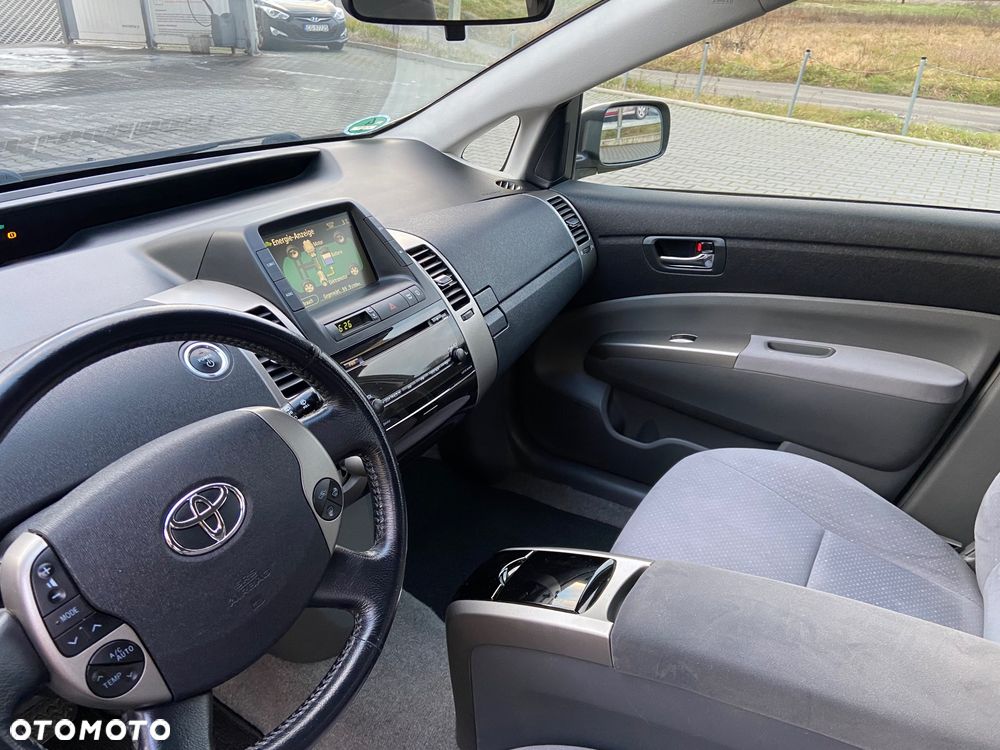 Toyota Prius 1.5 VVT-i Sol - 20