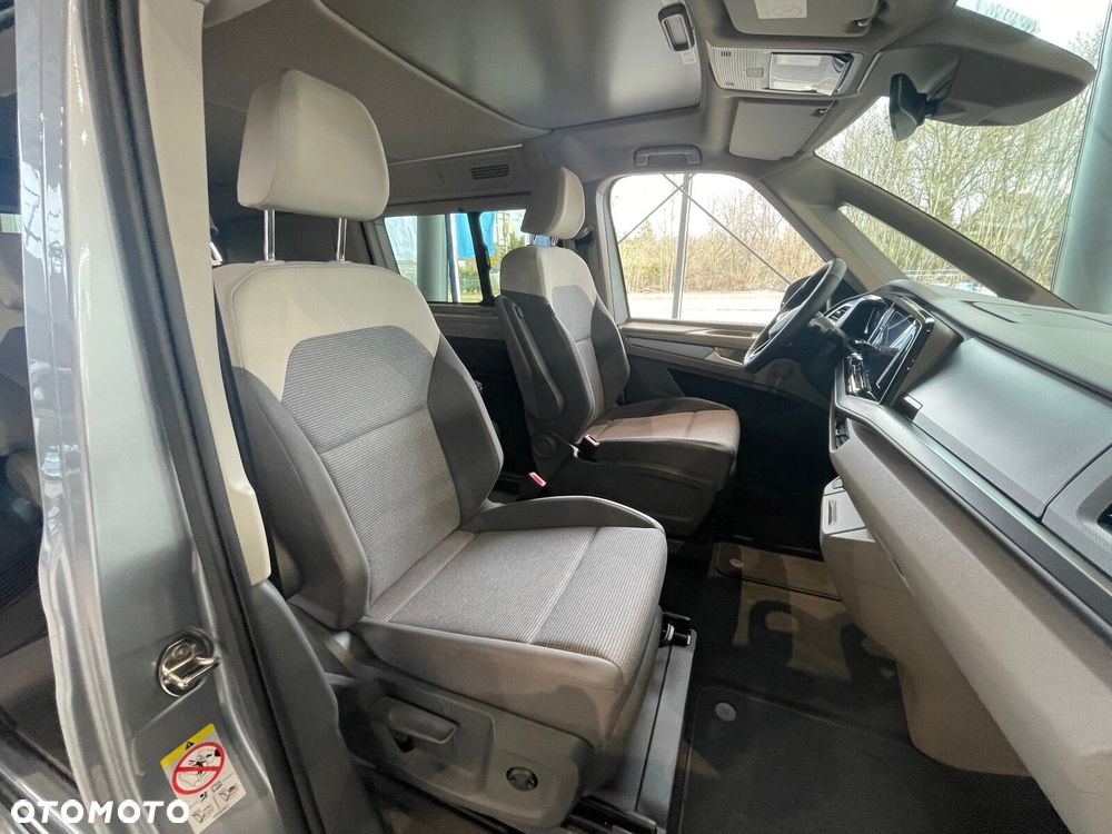 Volkswagen california Nowa California Beach silnik: 2,0 l TDI SCR 150 KM / skrzynia biegów: 7-biegowa DSG rozstaw osi: 3124 mm - 19