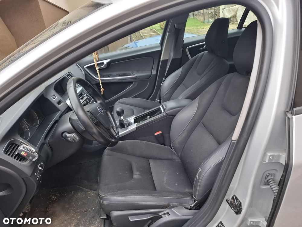 Volvo S60 D3 - 3