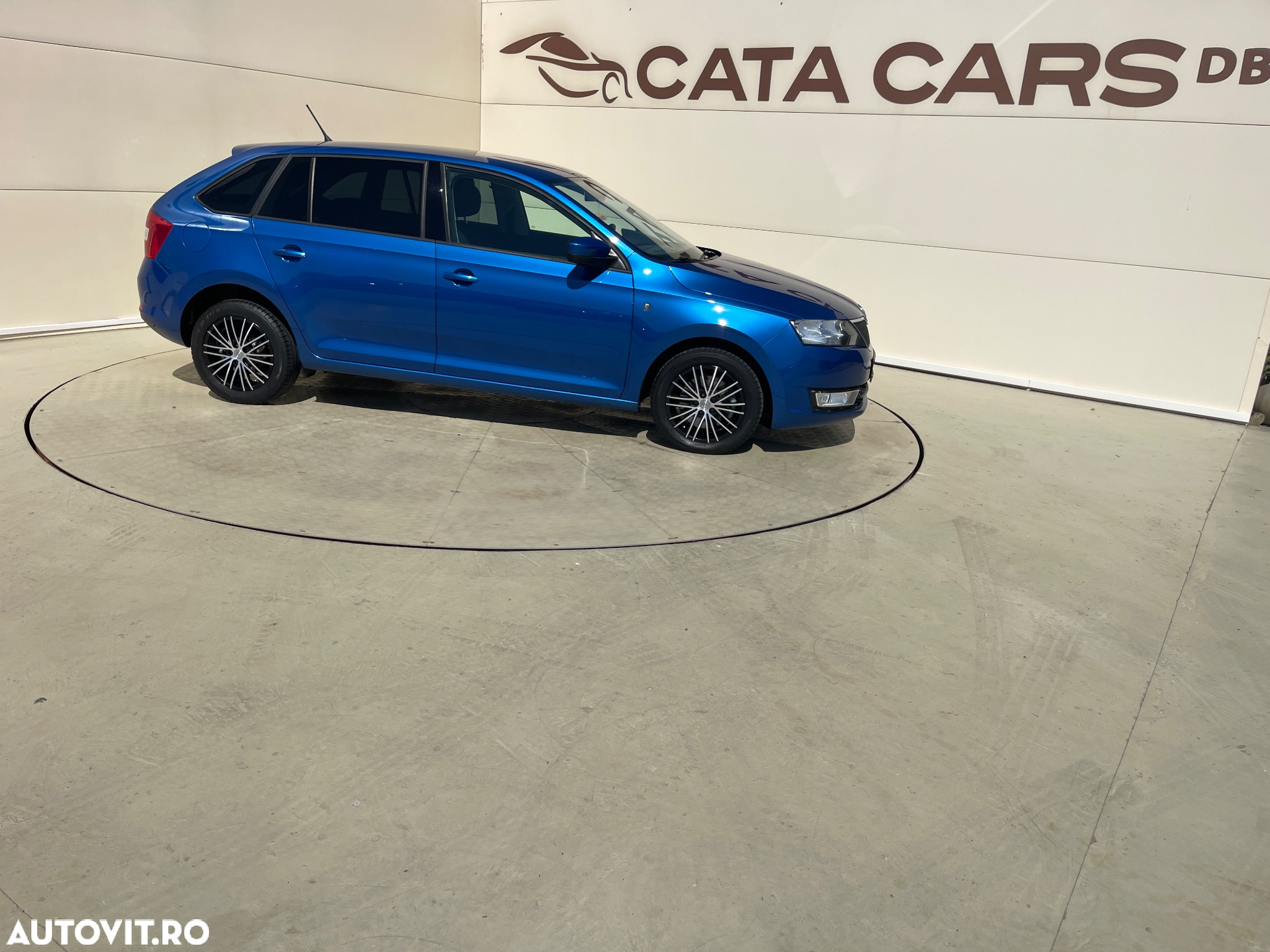 Skoda RAPID 1.6 TDI DSG Ambition - 20