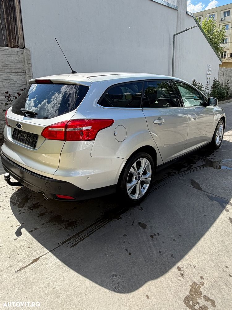 Ford Focus 1.5 EcoBoost Titanium - 24