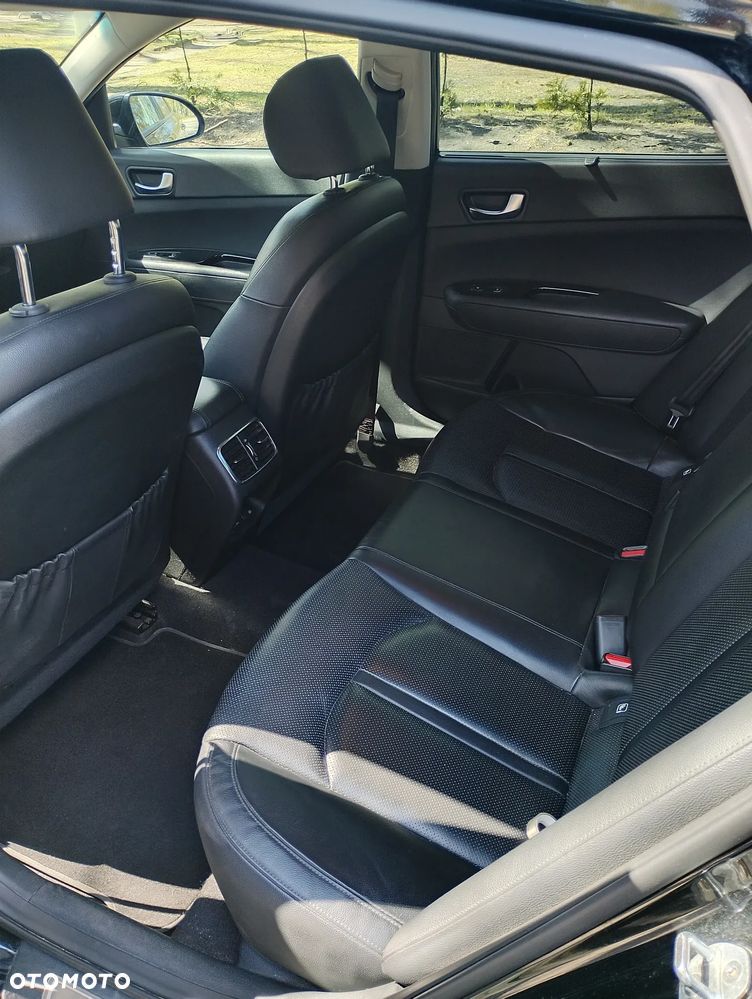 Kia Optima 1.7 CRDI XL - 25