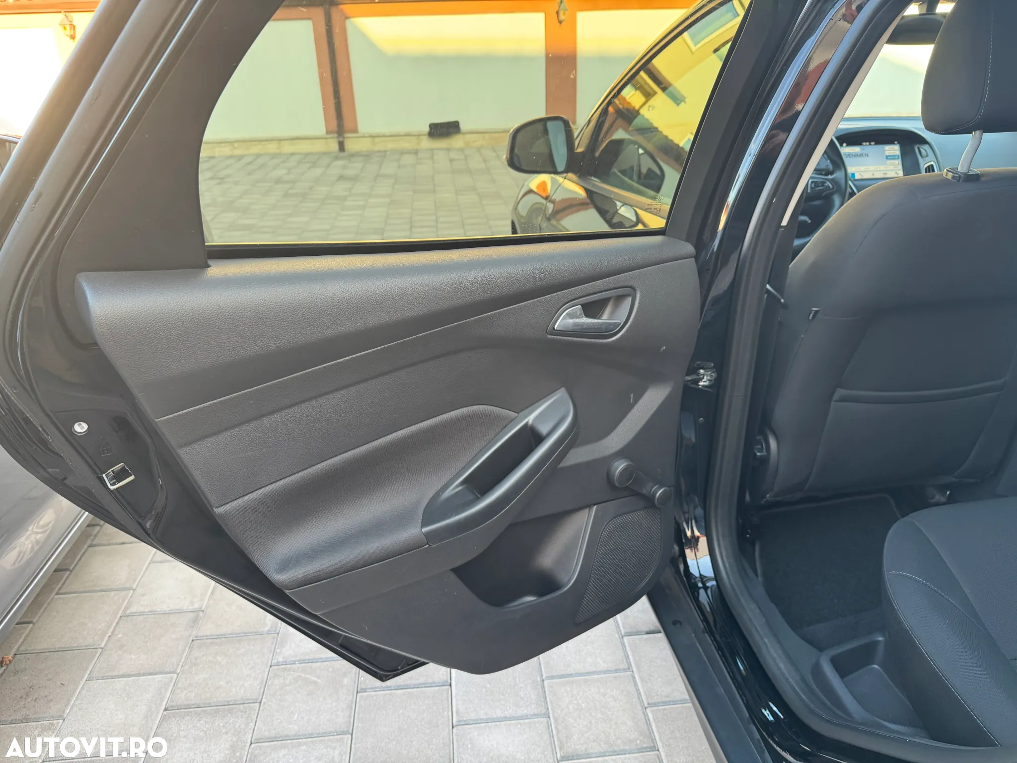 Ford Focus 1.0 EcoBoost 6MT MHEV Active - 18