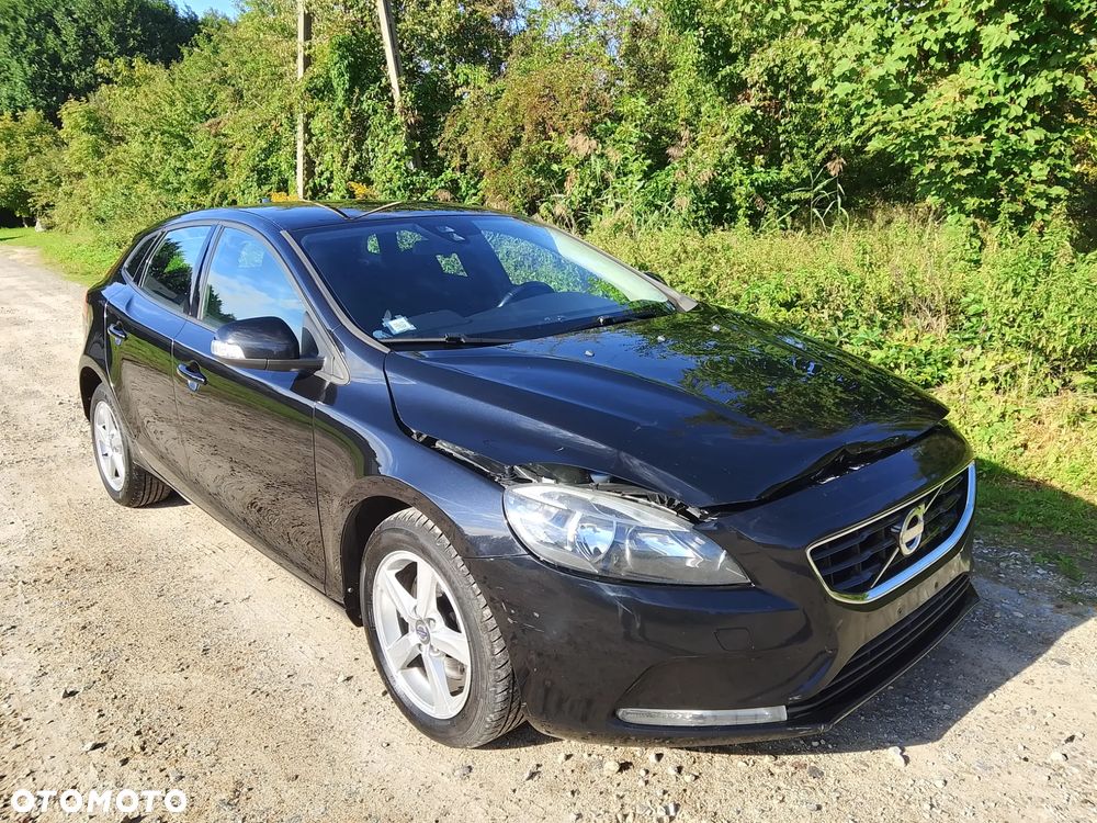 Volvo V40 T2 - 1