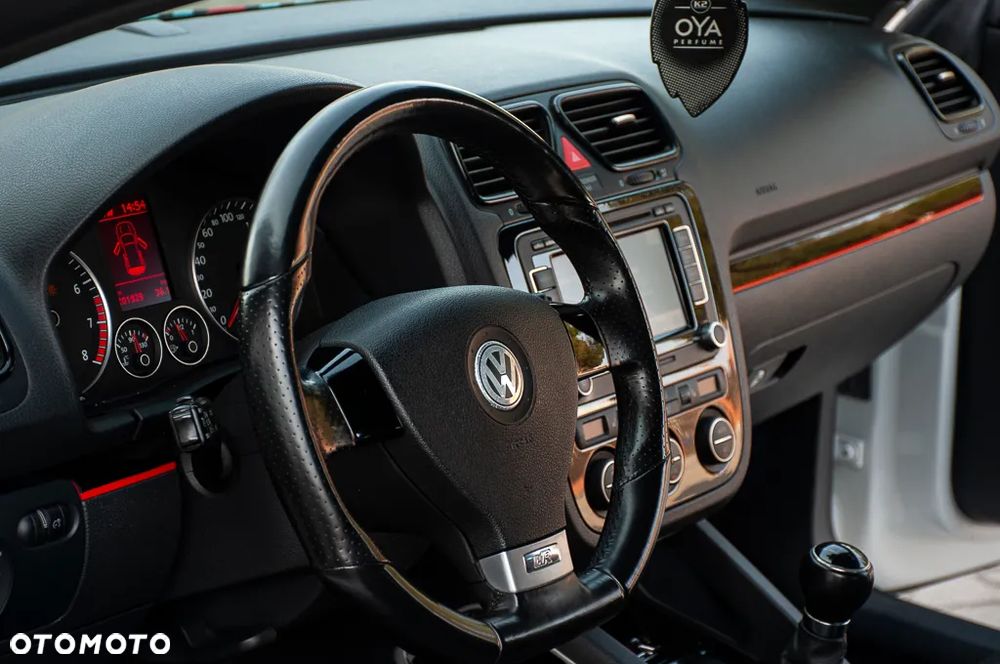 Volkswagen Scirocco 1.4 TSI Perfectline R-Style - 39