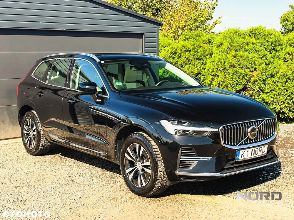 Volvo XC 60 T6 Plug-In Hybrid AWD Core - 3