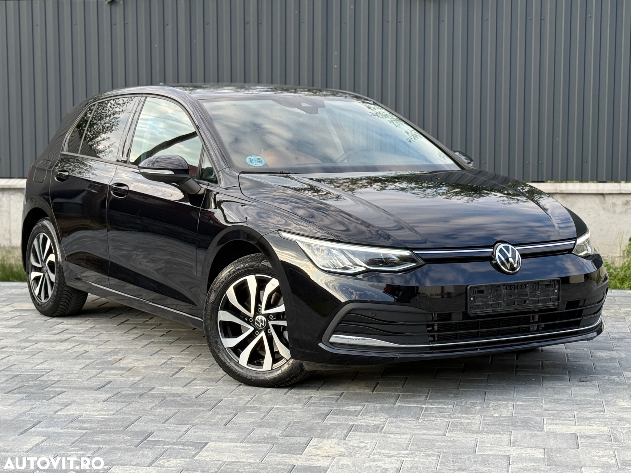 Volkswagen Golf Variant 2.0 TDI SCR DSG Active - 9