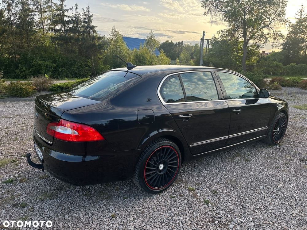 Skoda Superb 2.0 TDI DSG L&K - 5