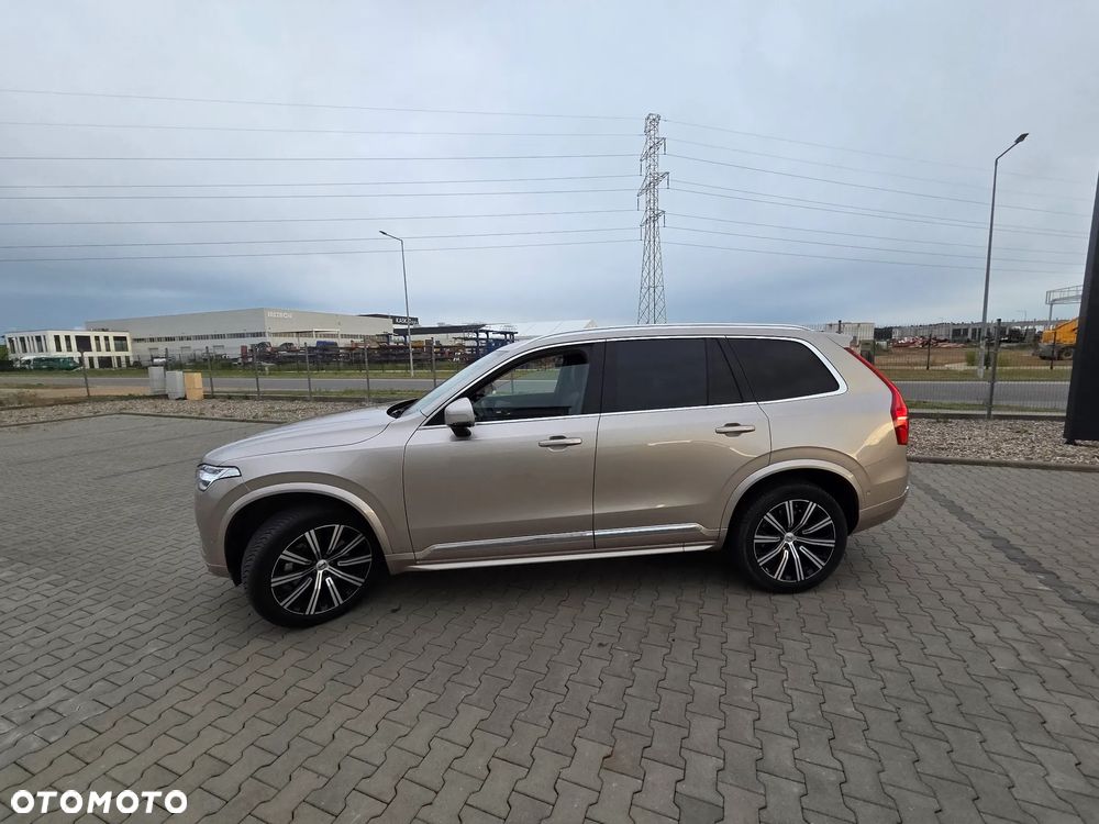 Volvo XC 90 B5 D AWD Plus Bright - 9