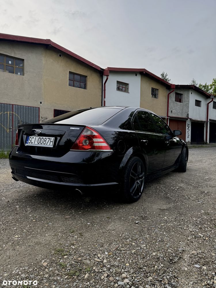 Ford Mondeo - 4