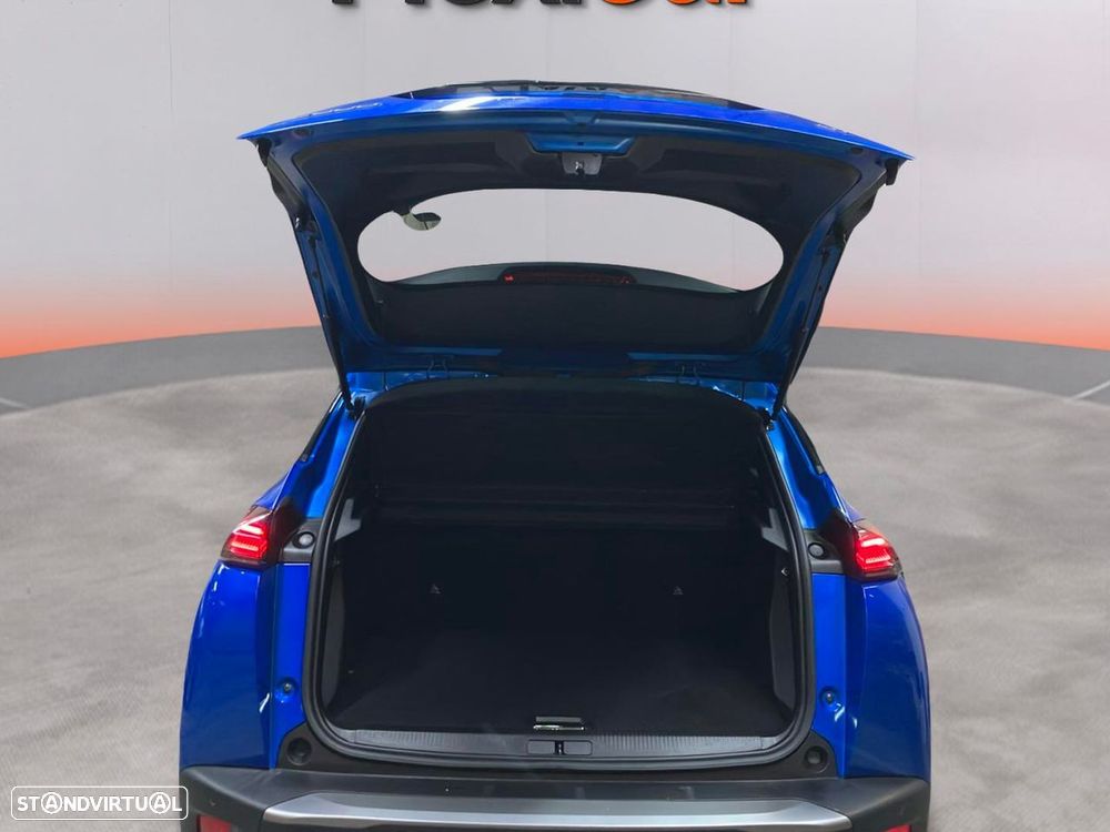 Peugeot e-2008 50 kWh GT - 18
