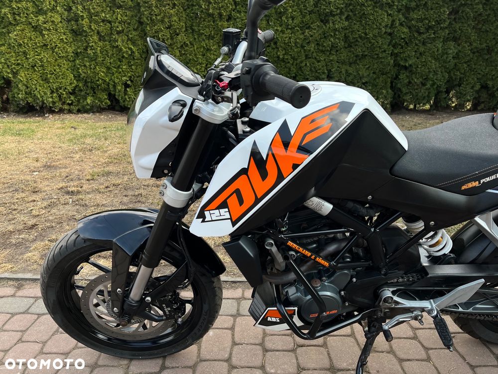KTM Duke - 18