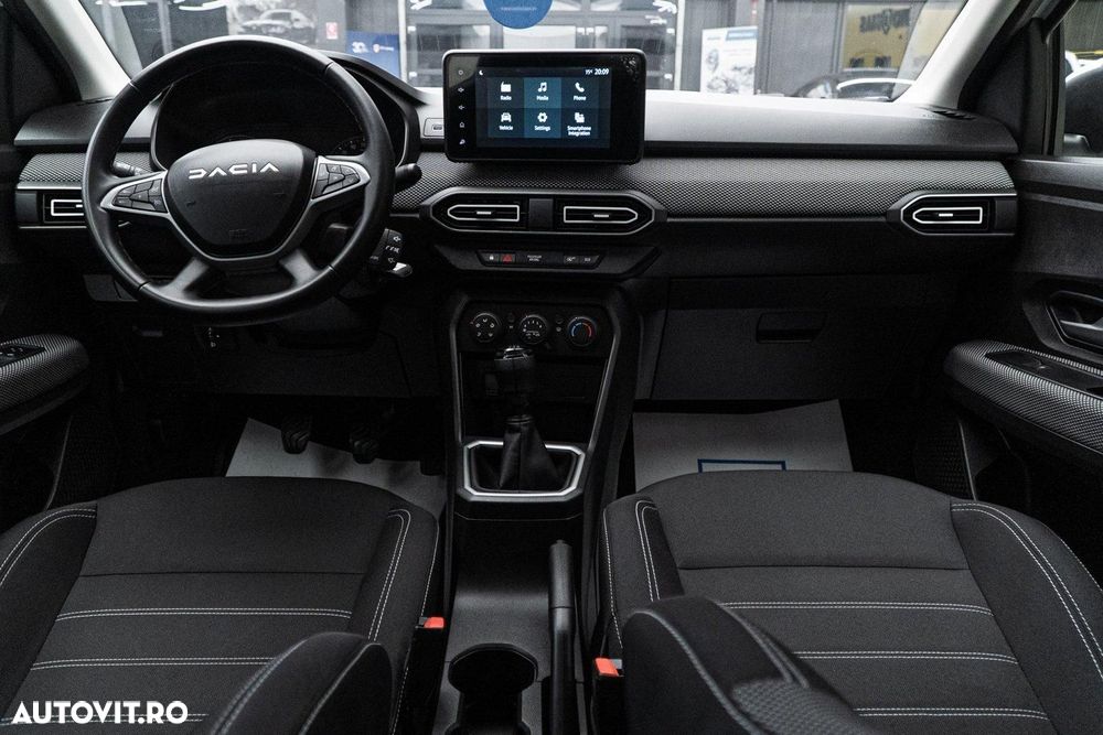 Dacia Logan TCe 90 MT6 Prestige - 33