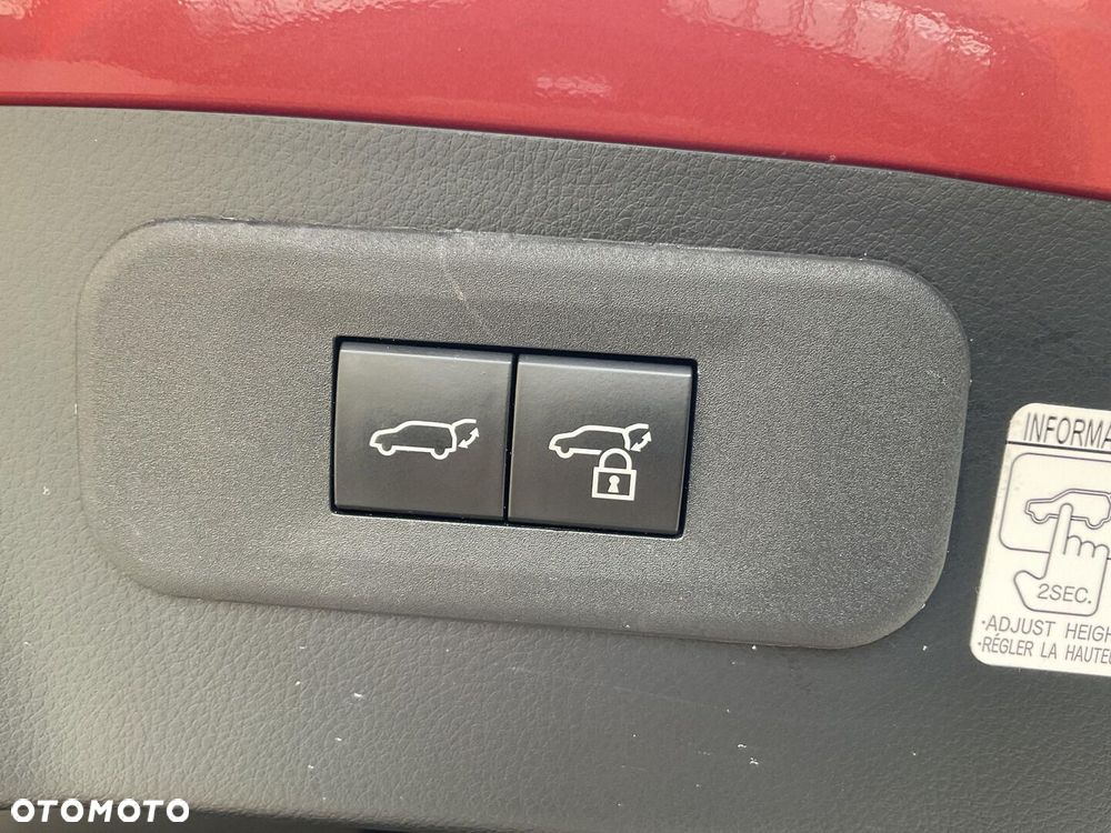 Lexus NX 350h Omotenashi AWD - 36