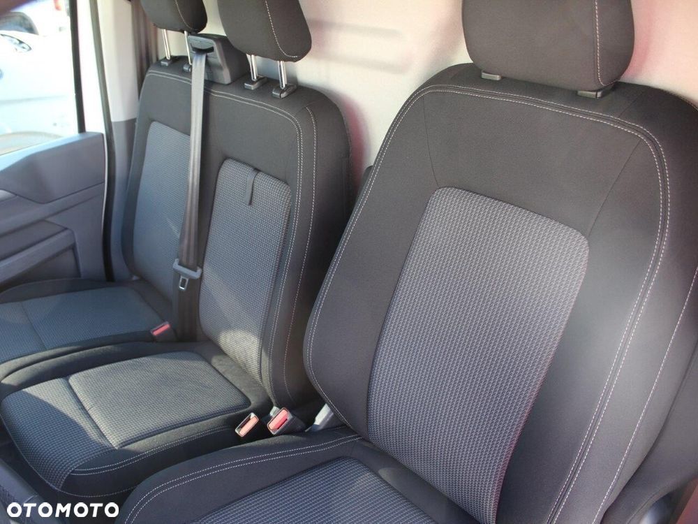 Volkswagen Transporter - 12