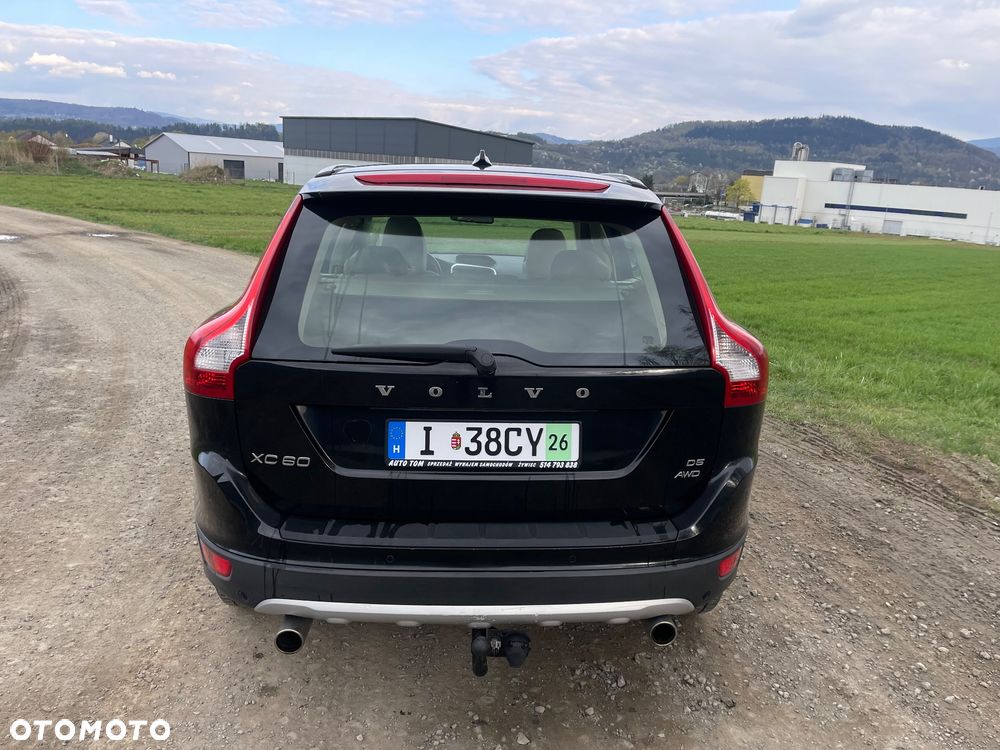 Volvo XC 60 D5 AWD Kinetic - 6