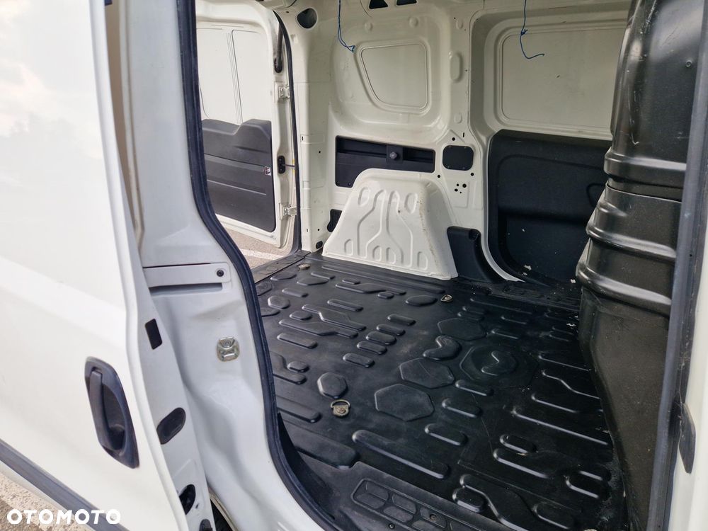 Fiat Doblo - 21