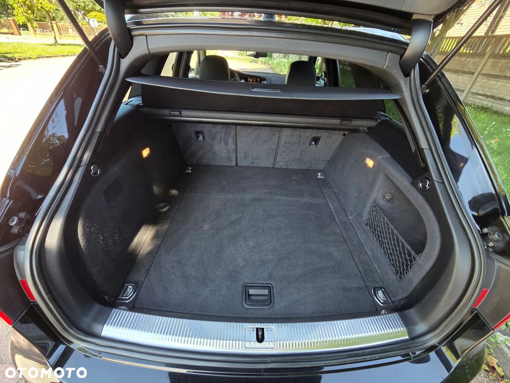 Audi A4 Avant 2.0 TDI DPF clean diesel quattro S tronic S line Sportpaket - 22