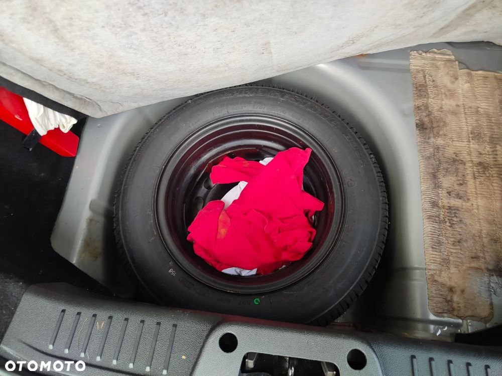 Ford Fiesta 1.6 Titanium - 28