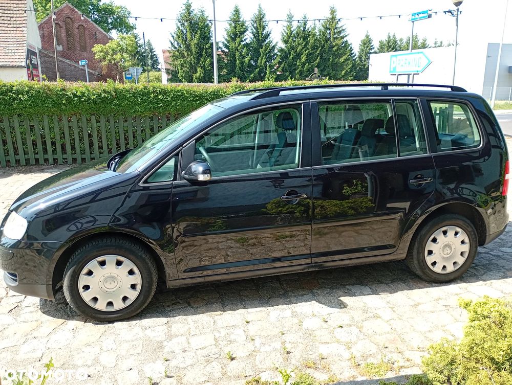 Volkswagen Touran 1.9 TDI DPF Trendline - 36