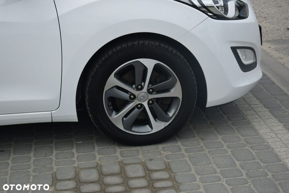 Hyundai i30 - 12