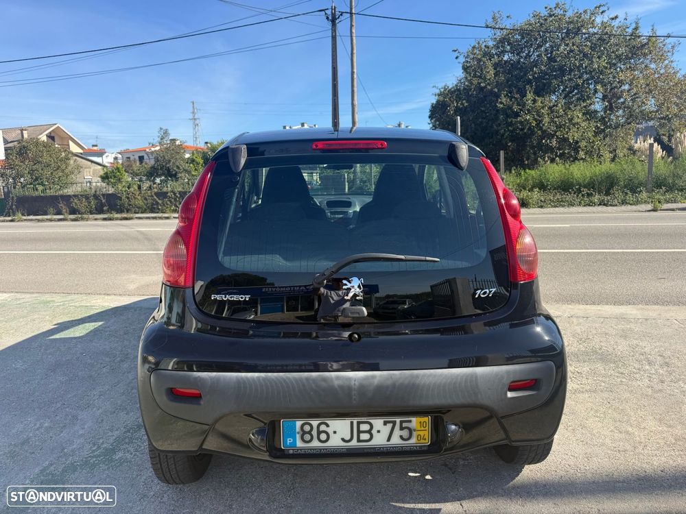 Peugeot 107 1.0 Black&Silver - 7