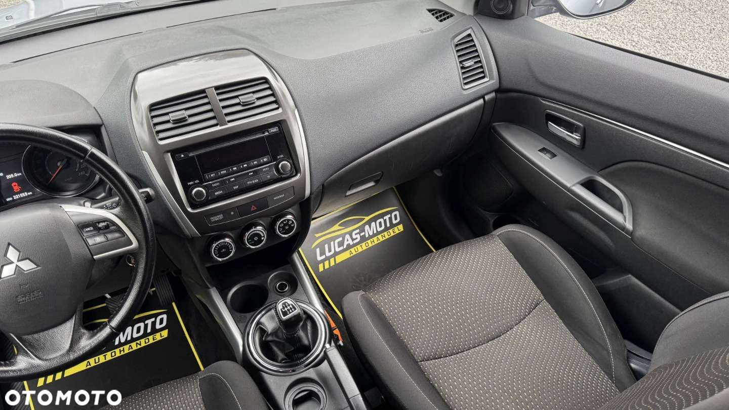 Mitsubishi ASX - 32