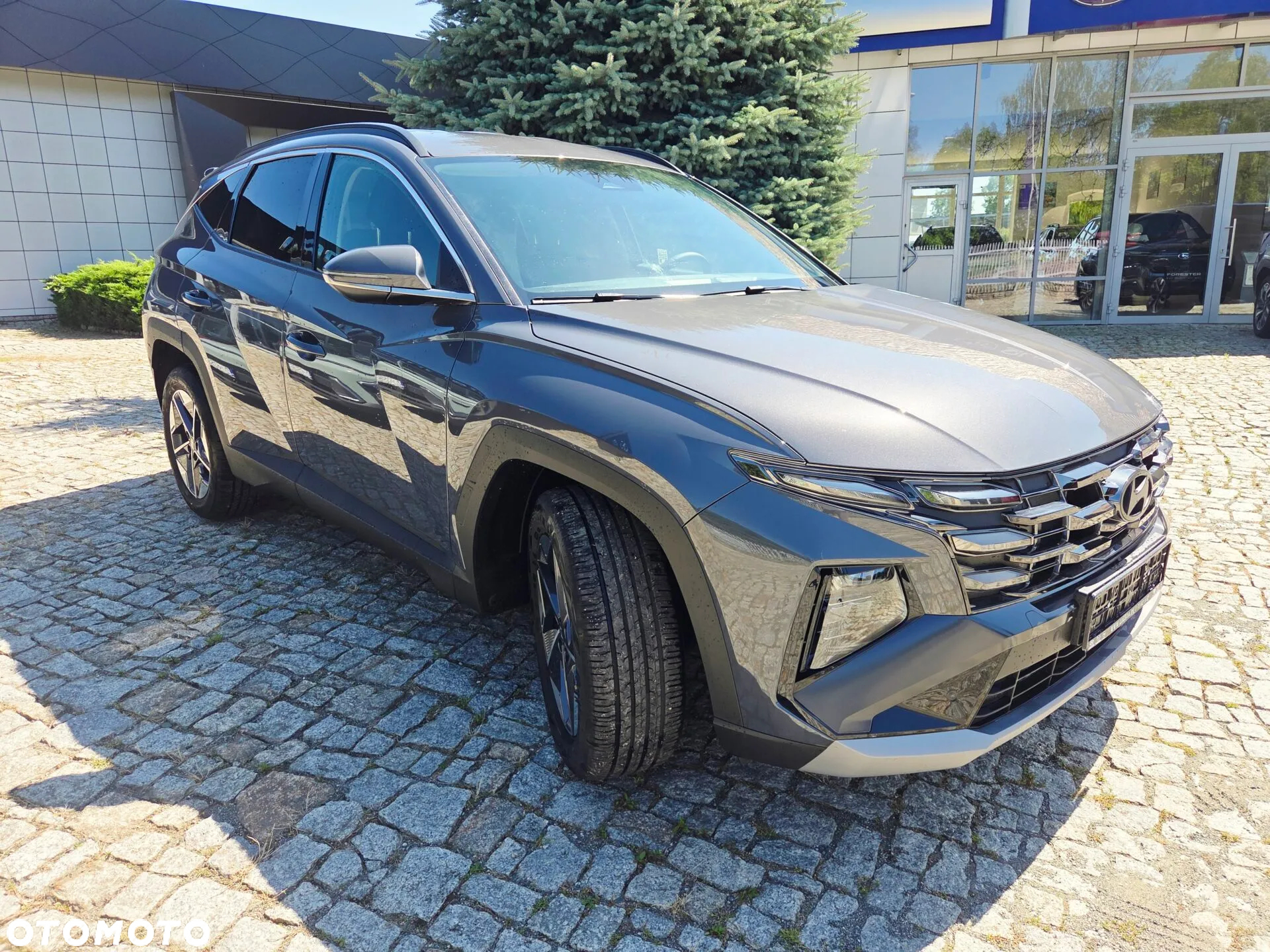 Hyundai Tucson - 2