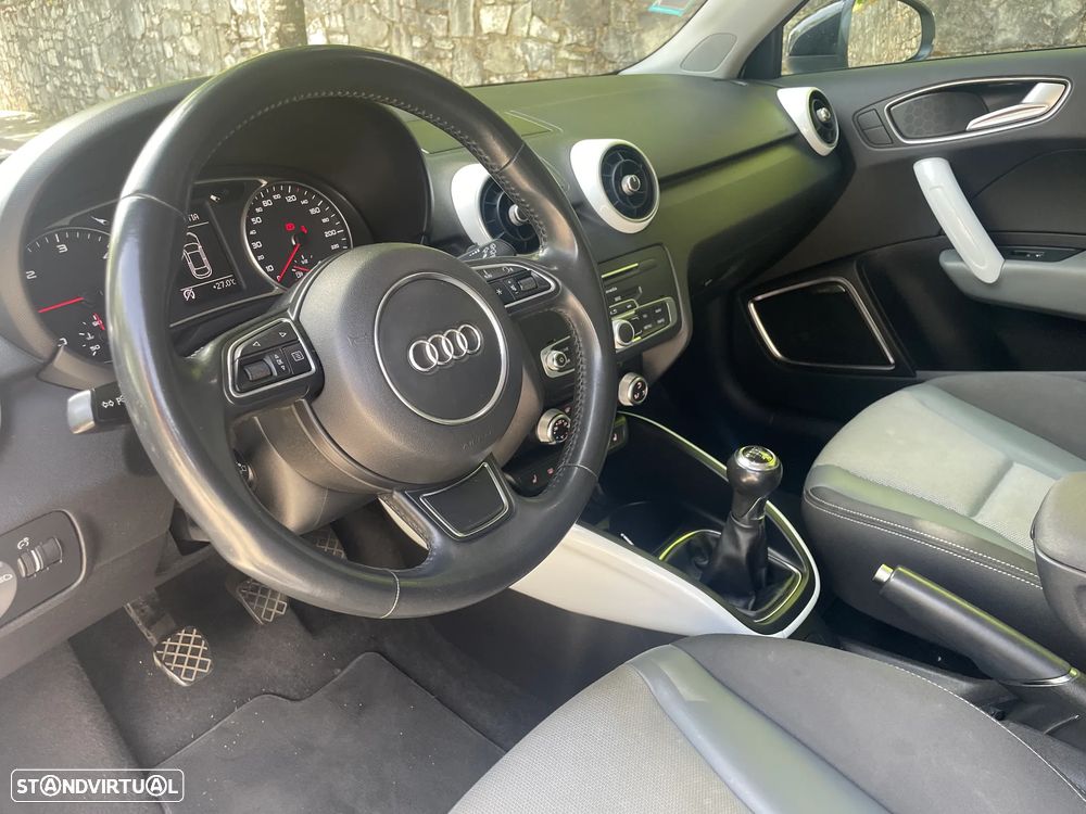 Audi A1 1.6 TDI S-line - 8