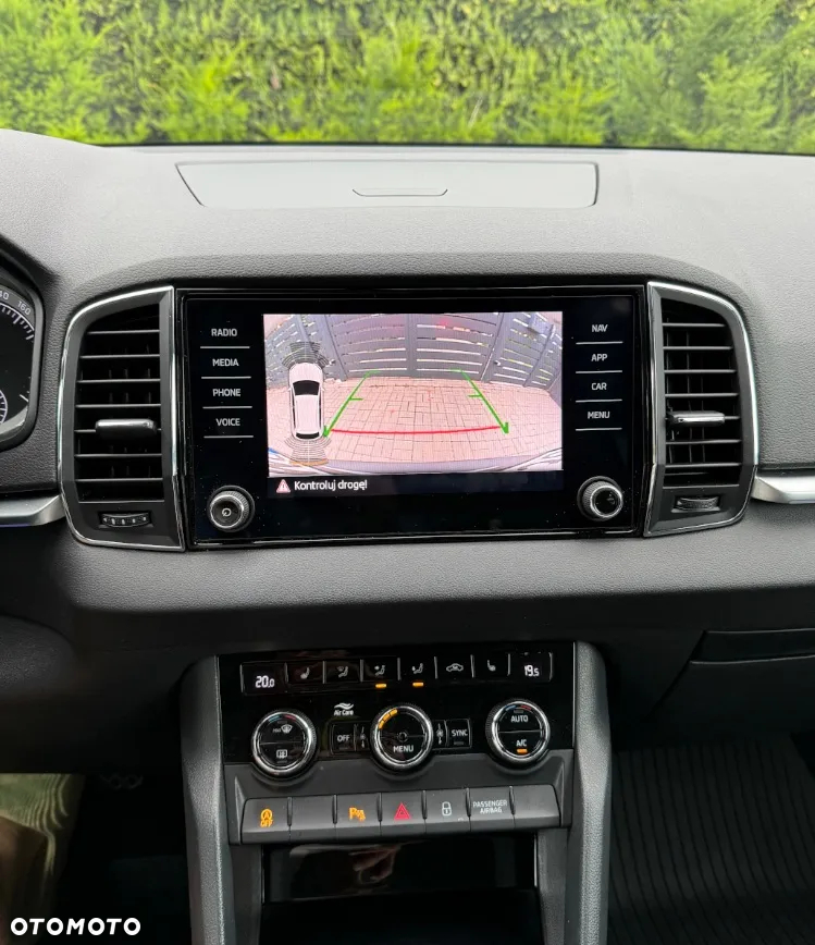 Skoda Karoq 1.5 TSI ACT 4x2 Style DSG - 27