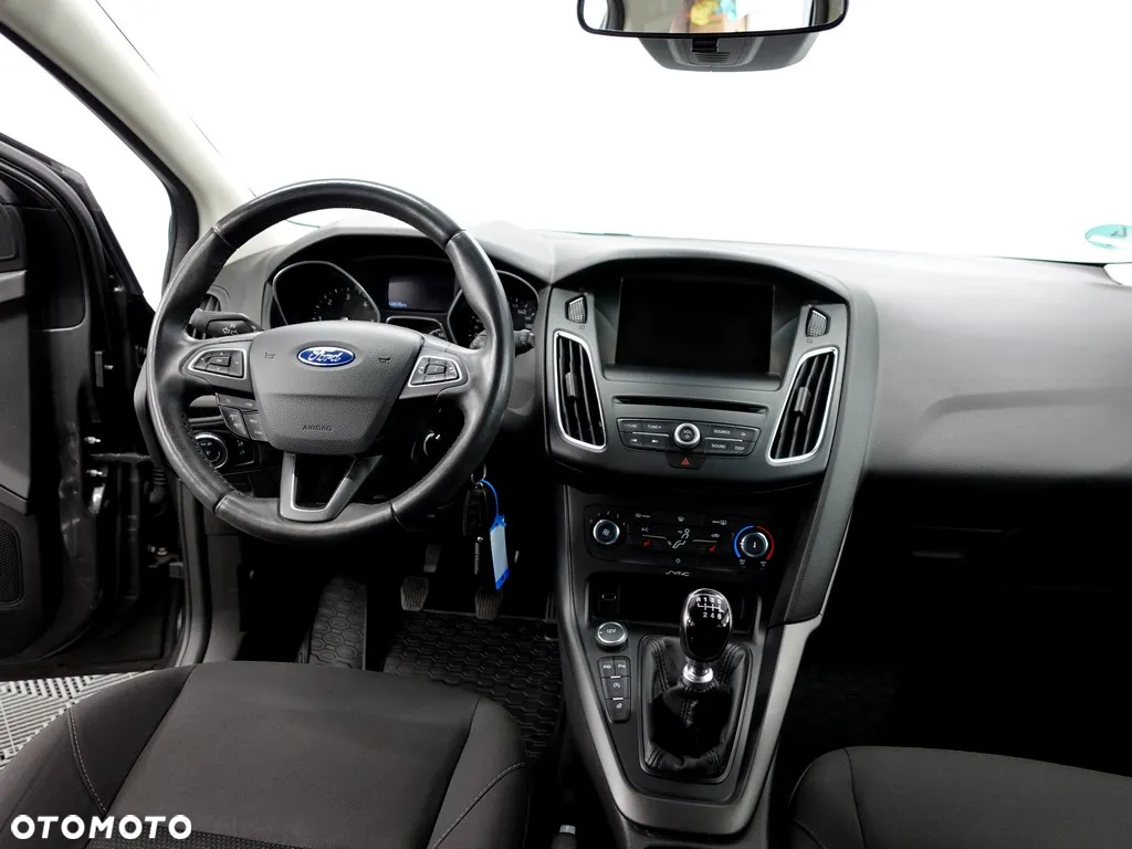 Ford Focus 1.5 TDCi Titanium - 6