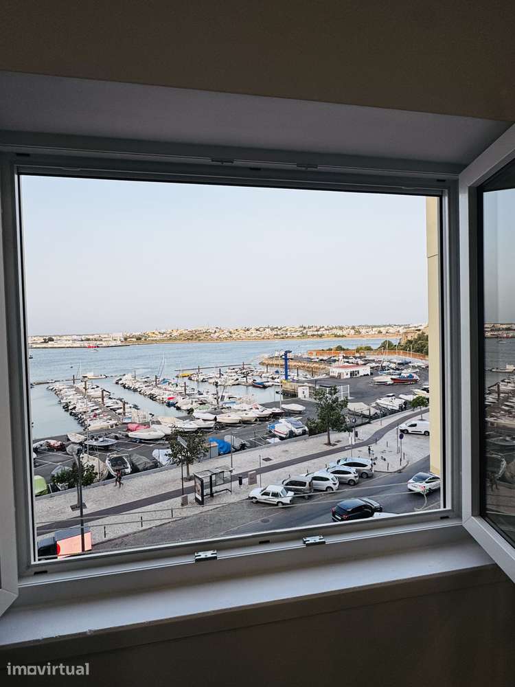 Apartamento T1 - Portimão - frente á marina - Grande imagem: 2/14