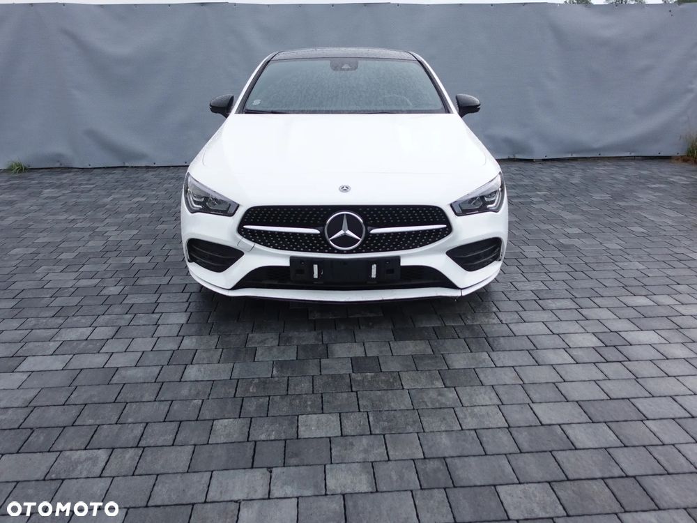 Mercedes-Benz CLA 250 4-Matic AMG Line 7G-DCT - 4
