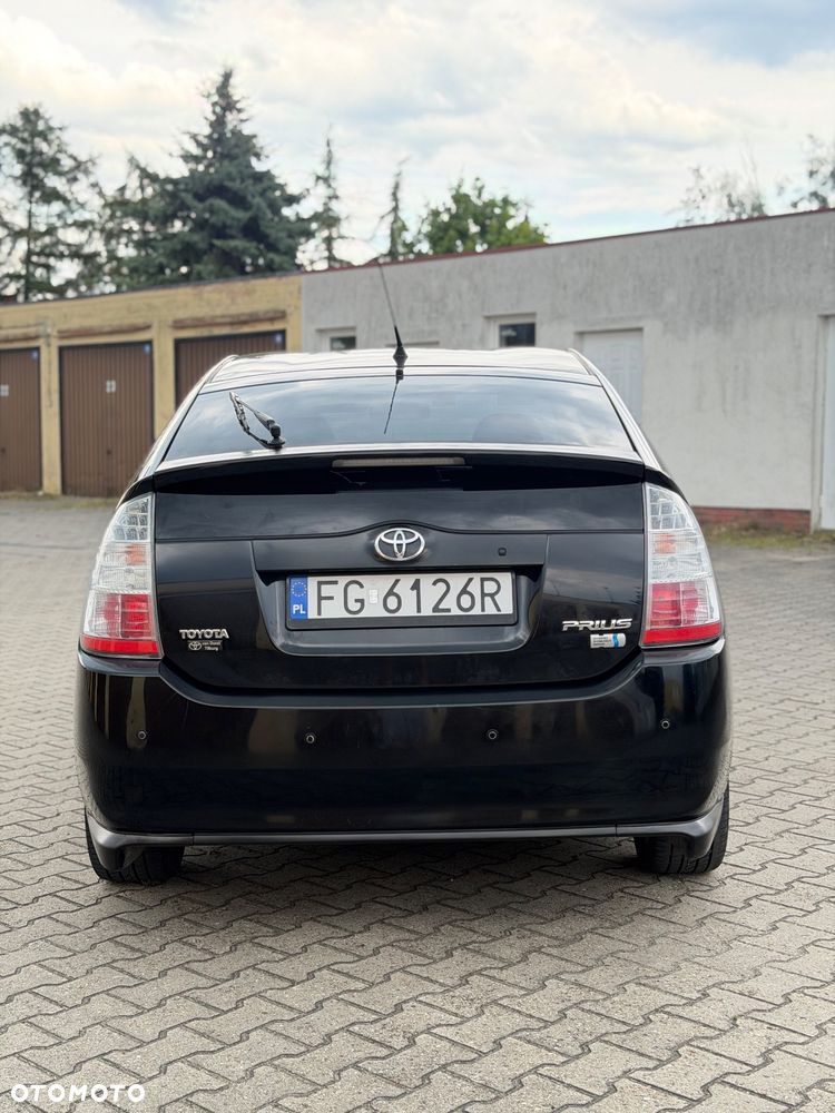 Toyota Prius 1.5 VVT-i Prestige - 5