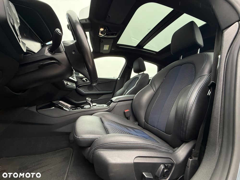 BMW Seria 2 220i M Sport - 35
